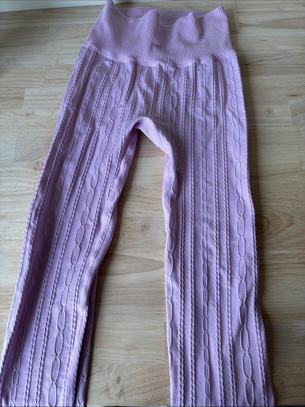 Source Unknown Lilac Cable Knit Leggings